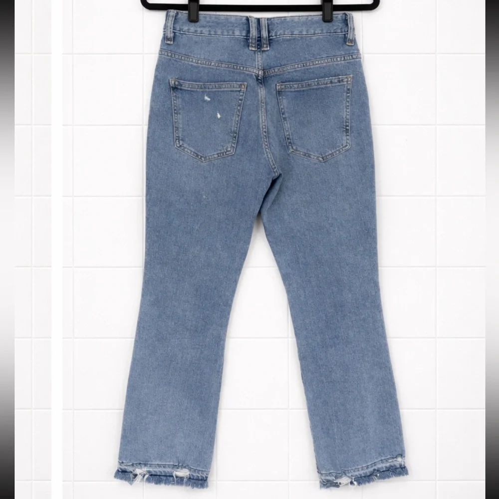 Free People We The Free High Rise Straight Leg Jeans Button Fly Distressed 26 - Picture 3 of 5